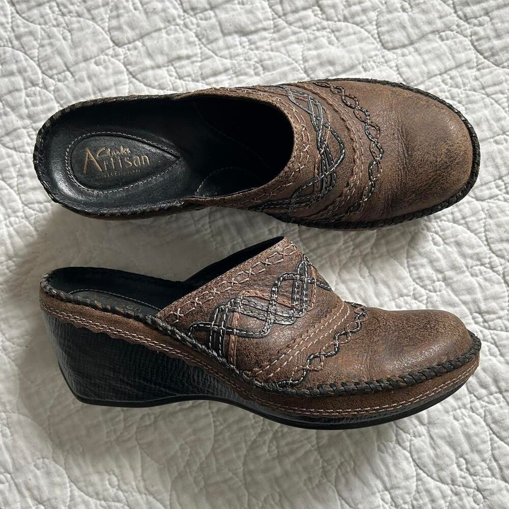 Clarks Women's Brown Clogs